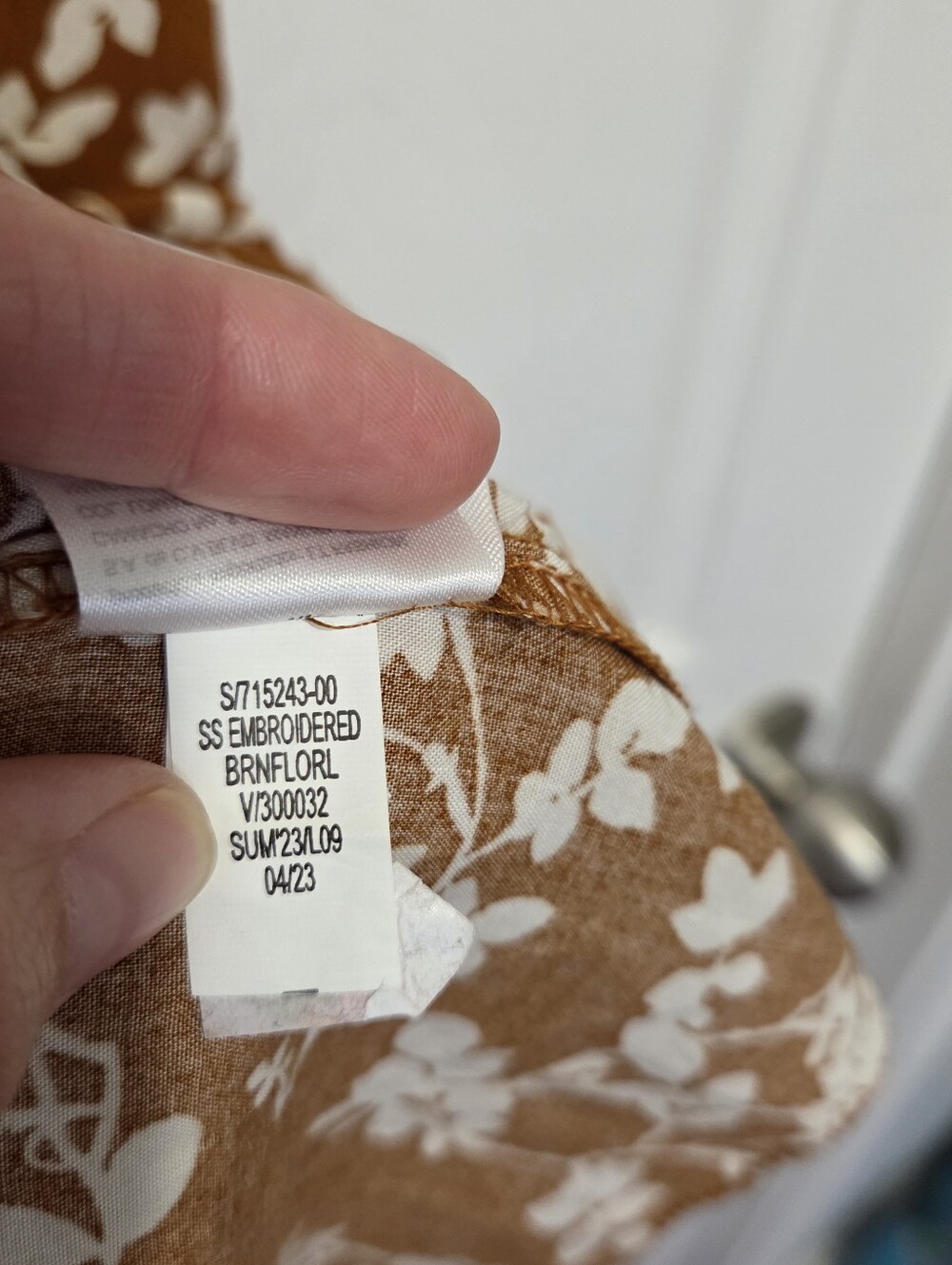 Old Navy Brown Floral Short Sleeve Tiered Mini Dress Sz Small Petite Boho Casual - Picture 12 of 13